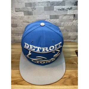 New Era Detroit Lions ZOOM Logo Fitted Size 7 1/4 Hat Cap - Team Colors